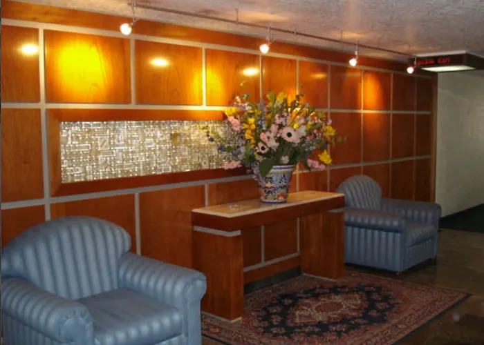 Hotel Segovia Regency 4*